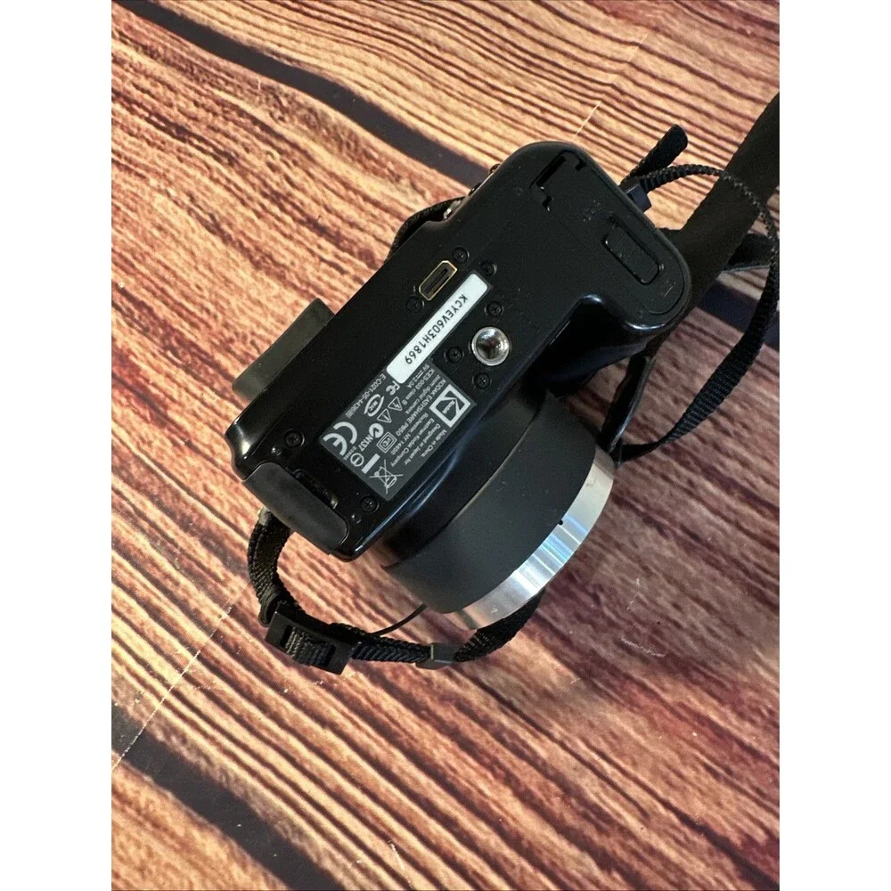 Black Kodak EasyShare P850 5.1MP LCD Digital ONLY - READ - WORKING